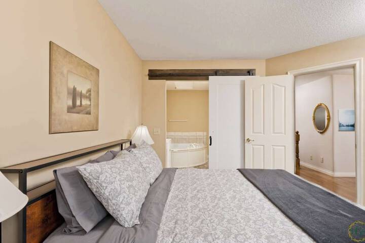 Room 4 of 55