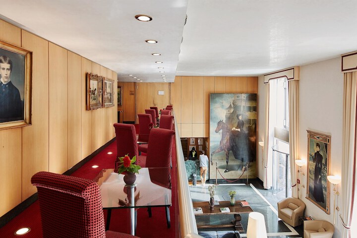 Lobby Entry