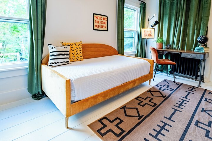 Room 45 of 130