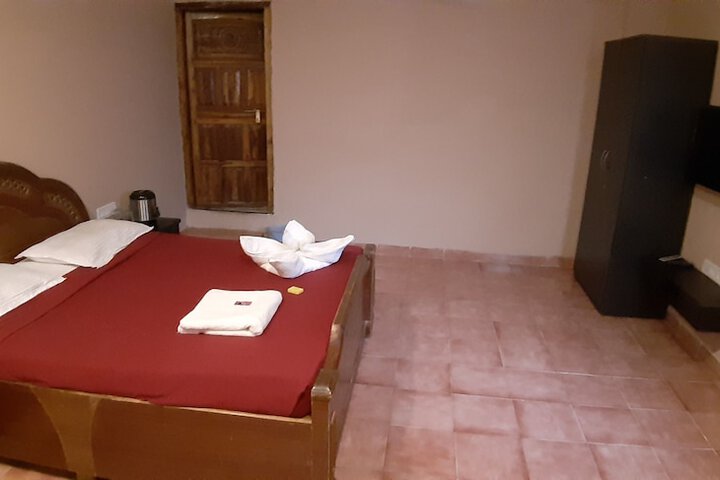 Room 14 of 157