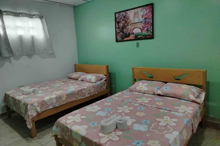 Room 4 of 19