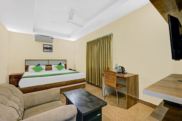 Room 10 of 22