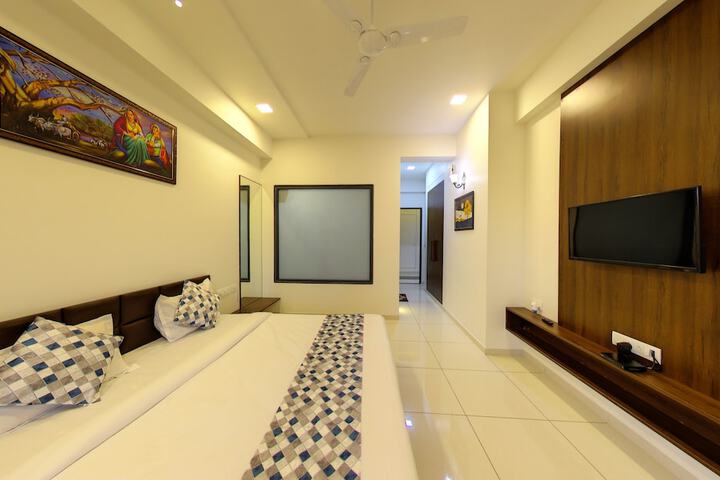 Room 9 of 78