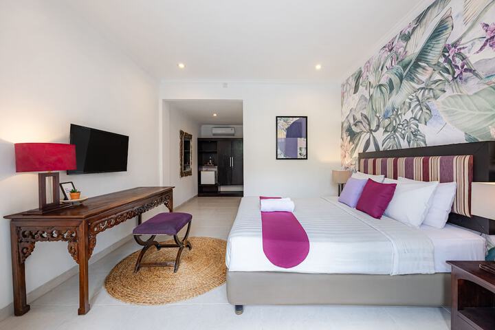 Room 15 of 53