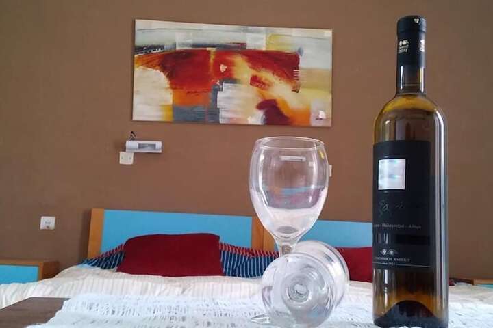 Room 27 of 99