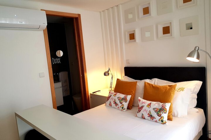 Room 7 of 36