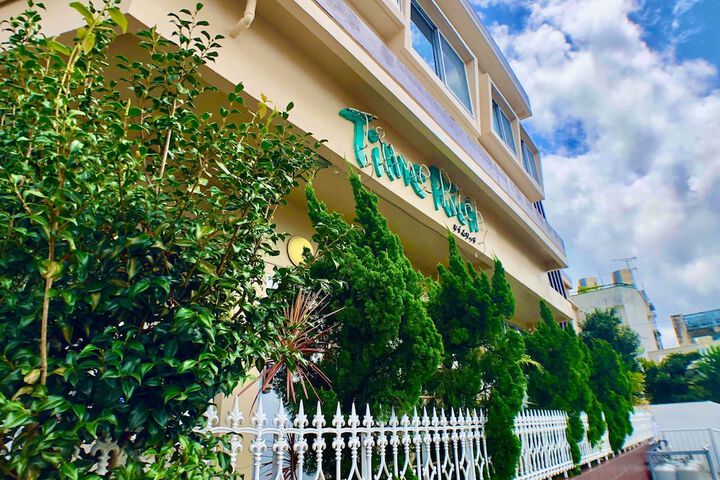 Hotel 76 of 79