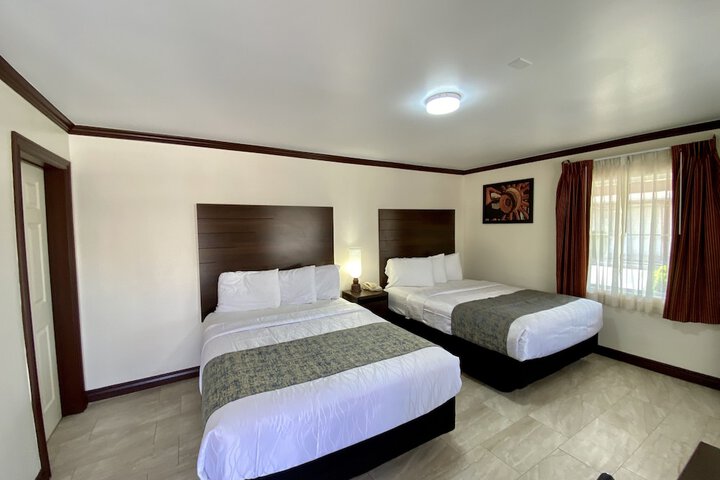 Room 15 of 35