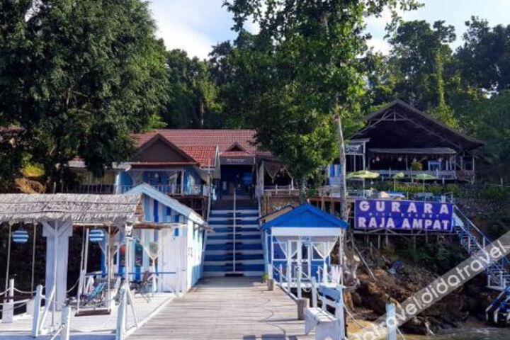 Exterior of Gurara Dive Resort