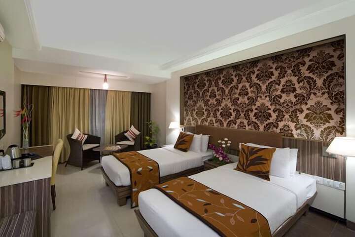 Room 3 of 15