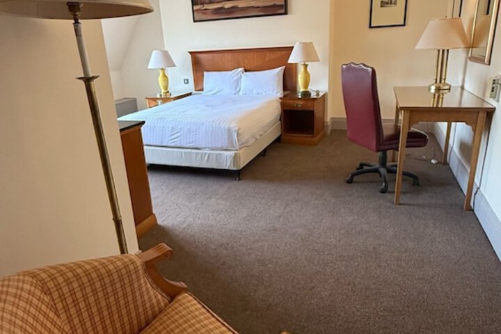 Room 31 of 44