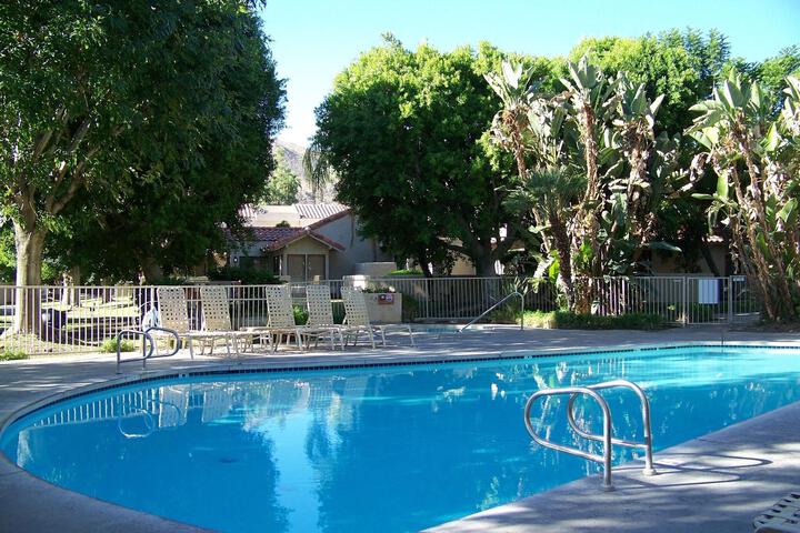 Pool 23 of 29
