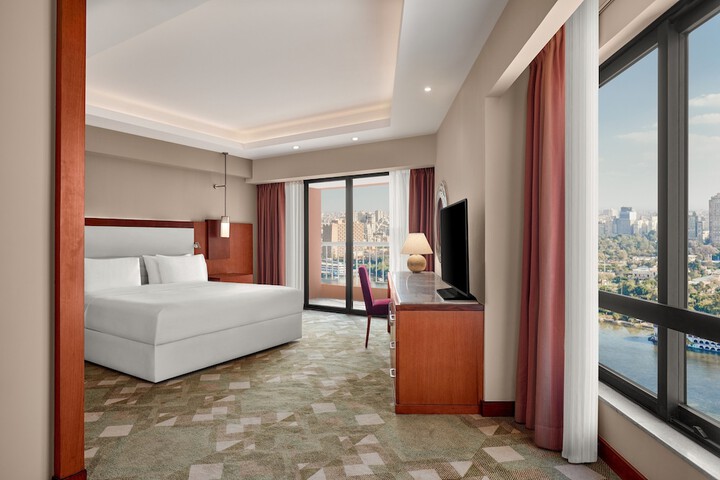 Room 42 of 125