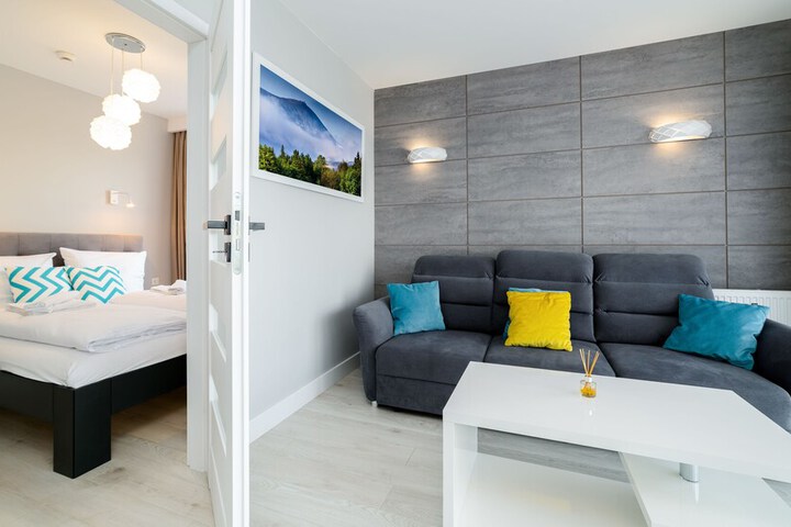 Room 40 of 375