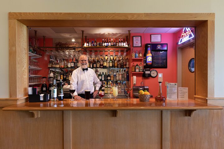 Ballroom/Hall 104 of 191