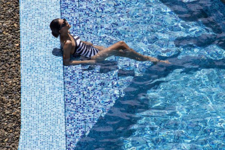 Pool 107 of 148