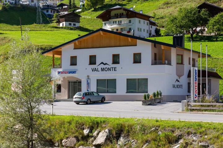 General 11 of 26