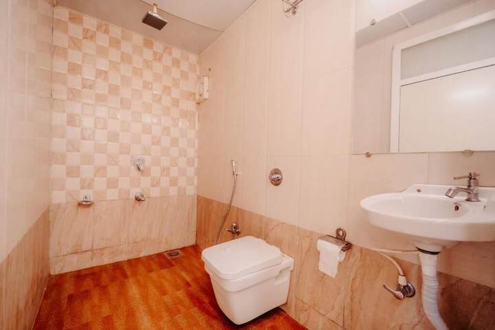 Room 34 of 54