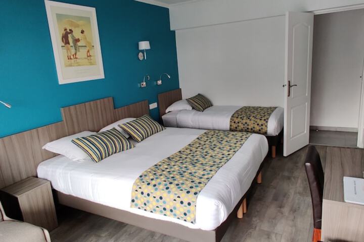 Room 21 of 50