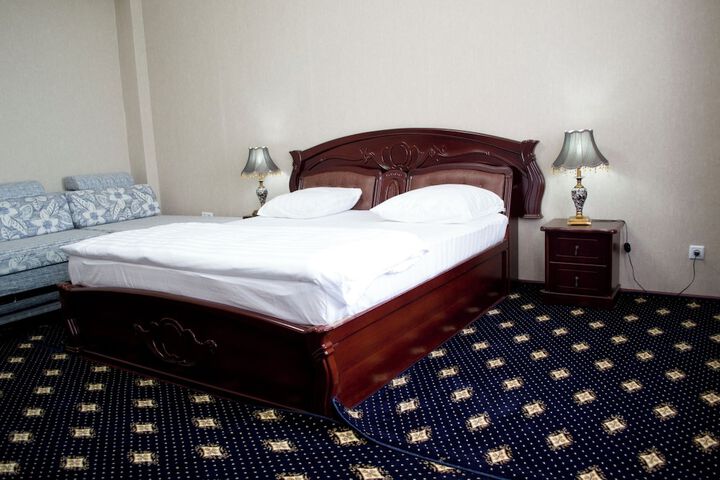 Room 14 of 34