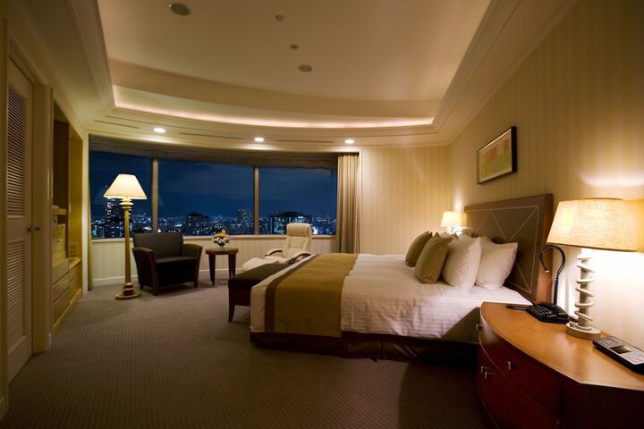 Room 30 of 115