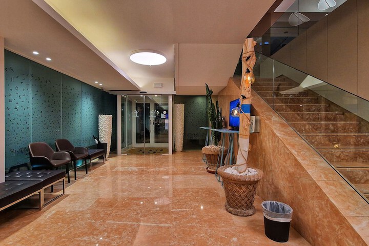 Lobby Entry