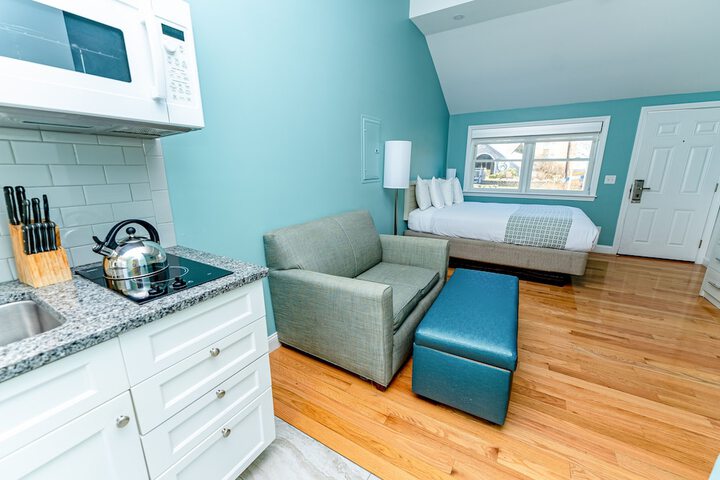 Room 6 of 49