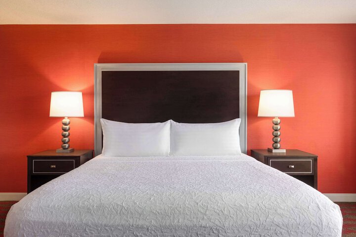 2 Queen Beds (2 of 14)