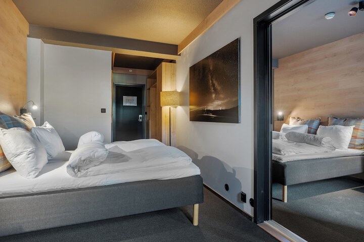 Room 10 of 41