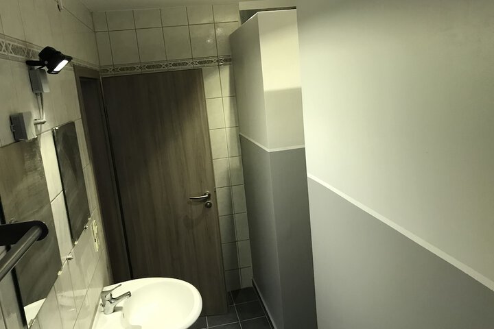 Room 31 of 67