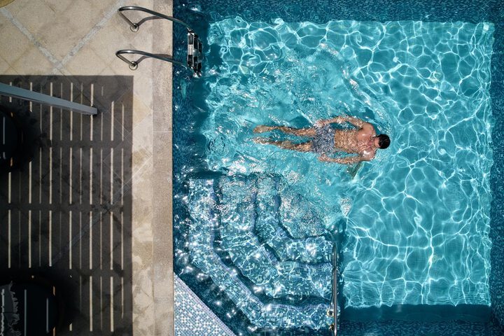 Pool 148 of 356