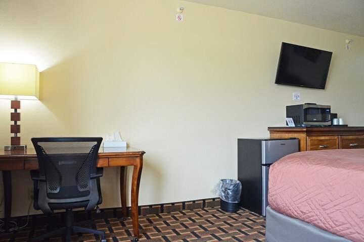 2 Double Beds (4 of 26)