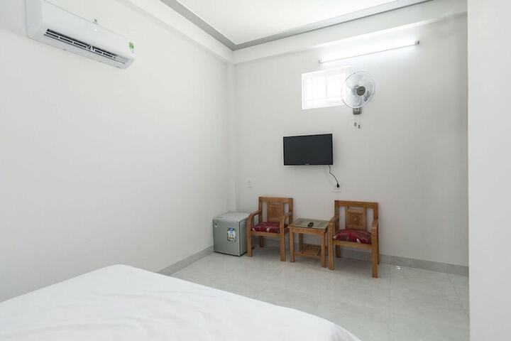 Room 8 of 45