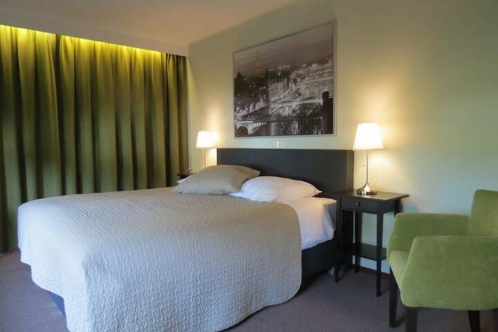 Room 15 of 45