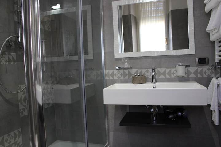 Bathroom Interior Photo