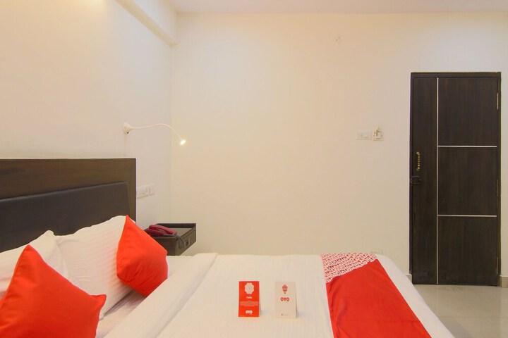 Room 4 of 24