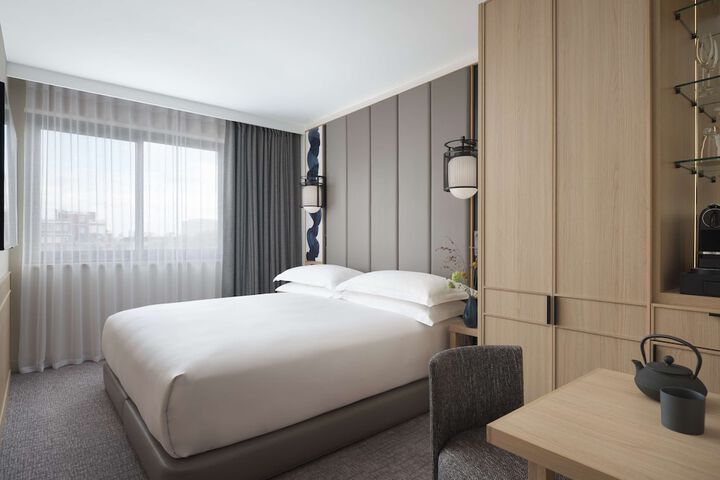 Room 20 of 82