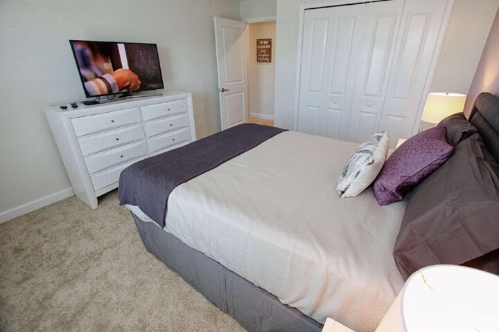 Room 9 of 49