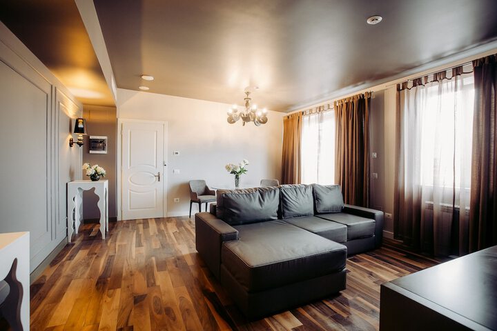 Room 20 of 83