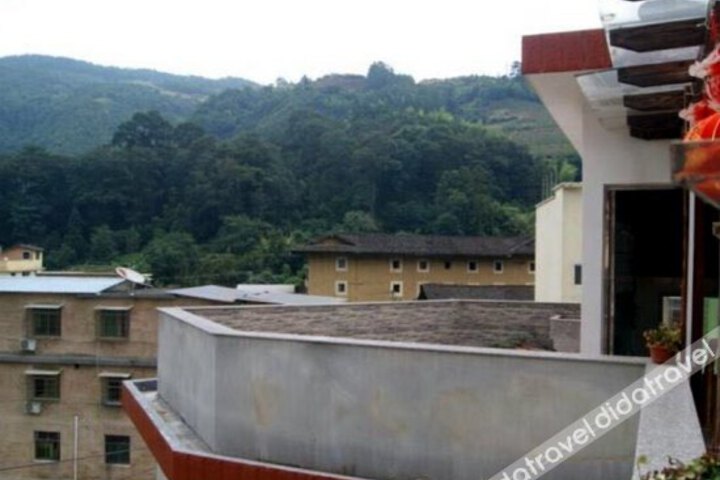 Tulouqing Inn