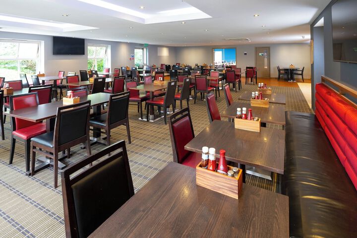 Dining Photos