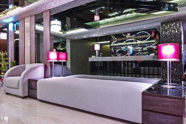 Hotel Interior 4 of 55