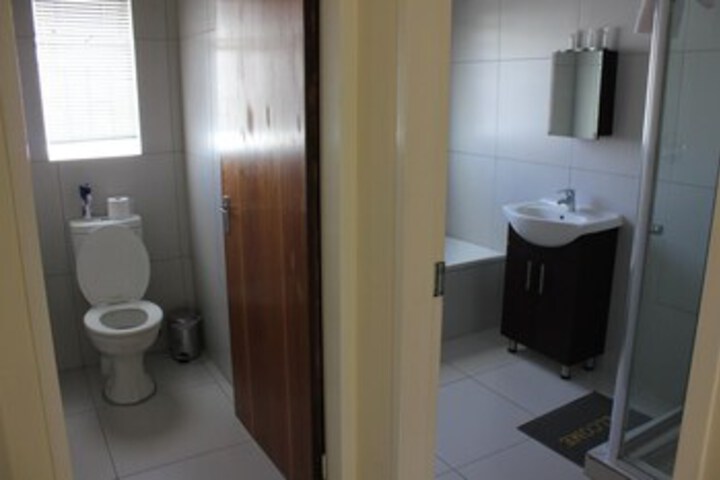 Room 2 of 42