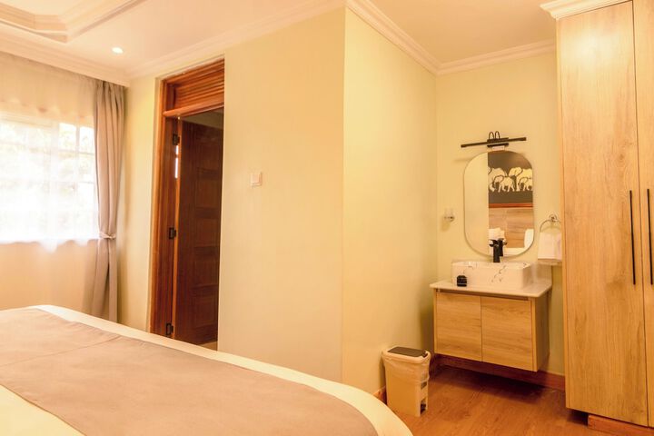 Room 28 of 59