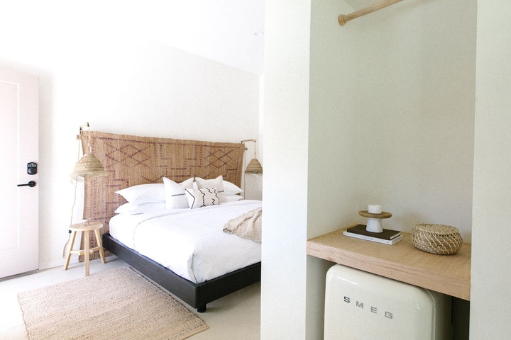 Room 14 of 115