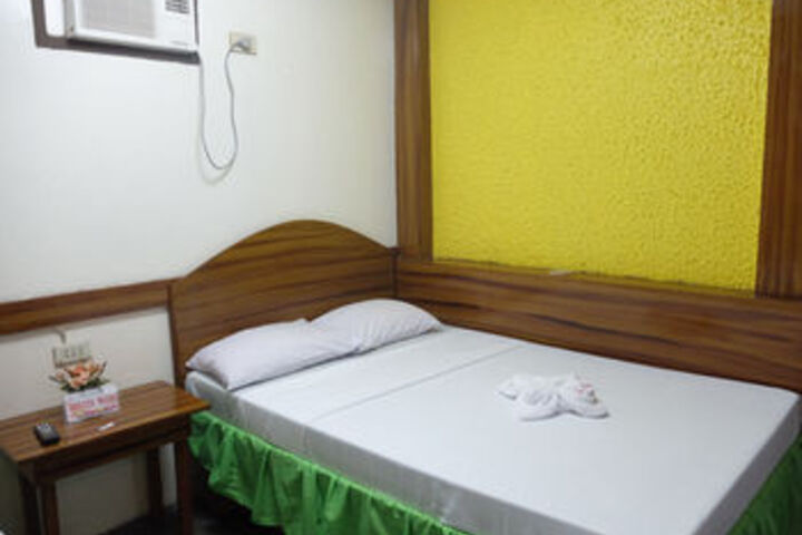 Room 38 of 68