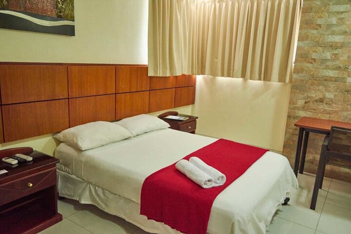 Room 16 of 74
