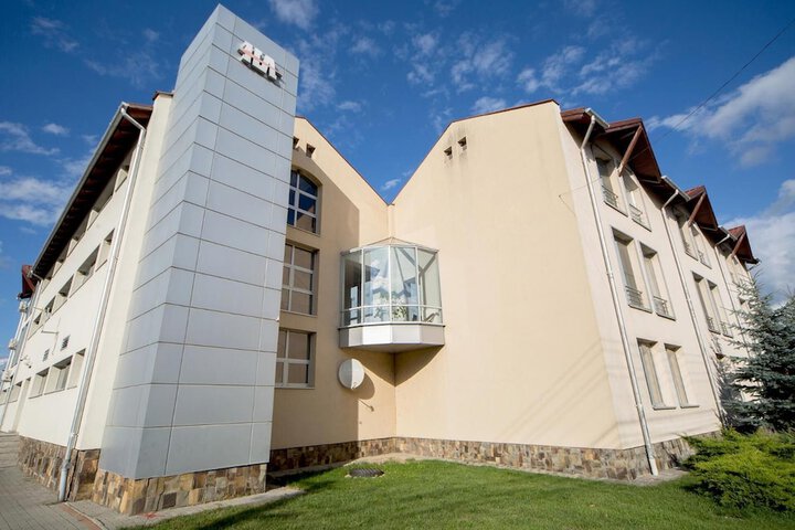 Hotel 66 of 68