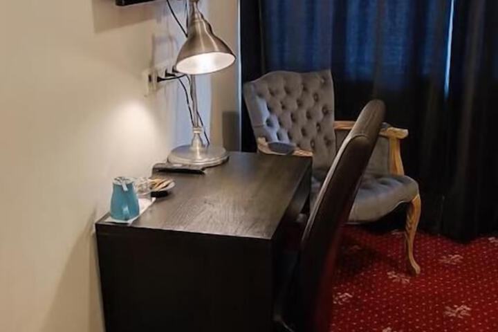 Room 29 of 52