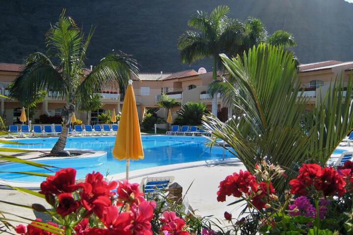 Apartamentos Jardín del Conde